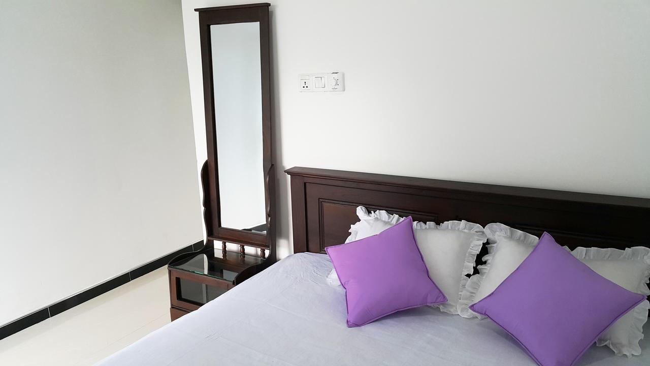 Methusha Holiday House Мірісса Екстер'єр фото