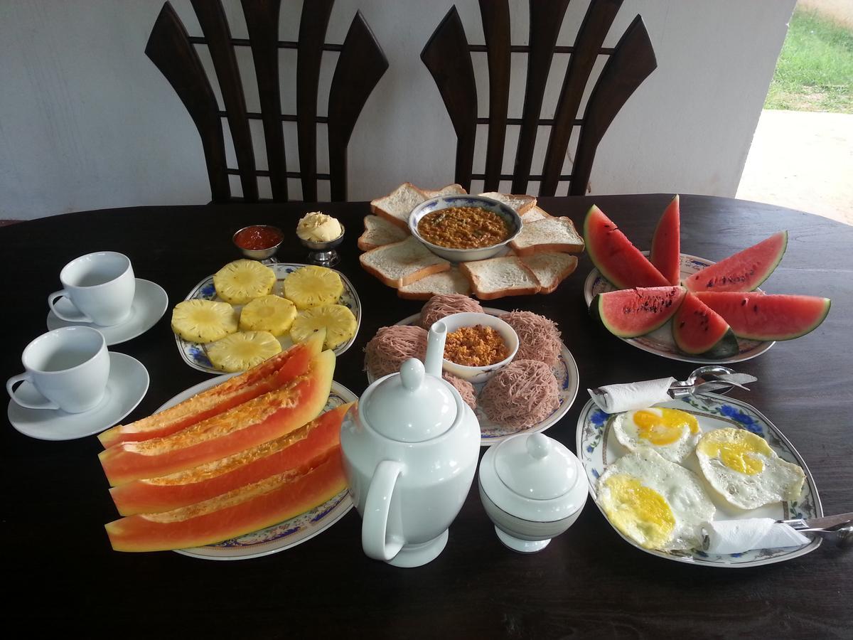 Methusha Holiday House Мірісса Екстер'єр фото